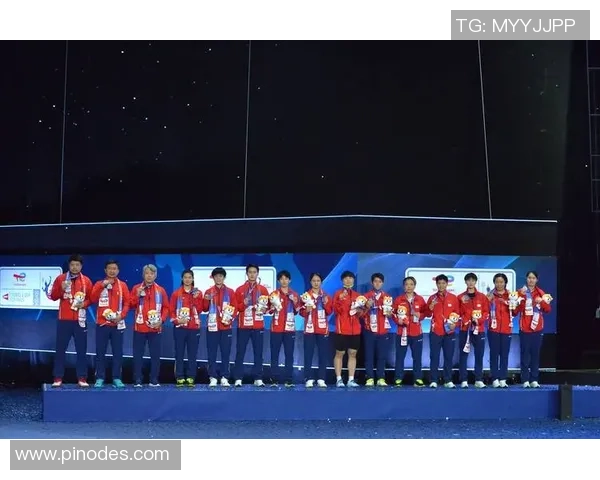 广州羽毛球队盯防策略揭秘：深度解析羽毛球战术与团队协作